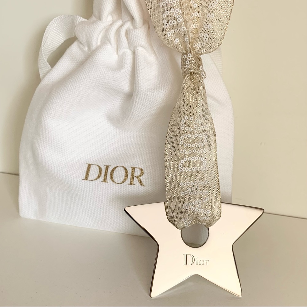 Dior metal star ornament
